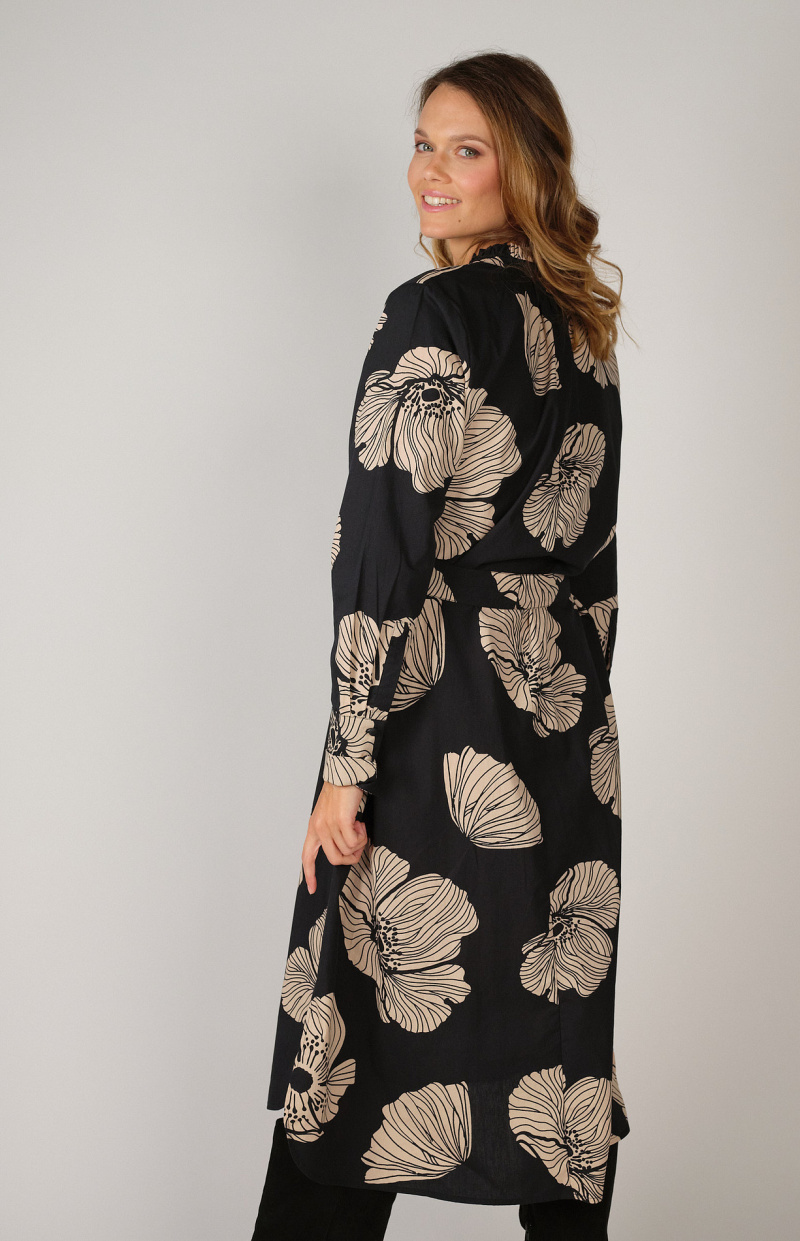 BLACK DRESS WITH FLOWERS 102
